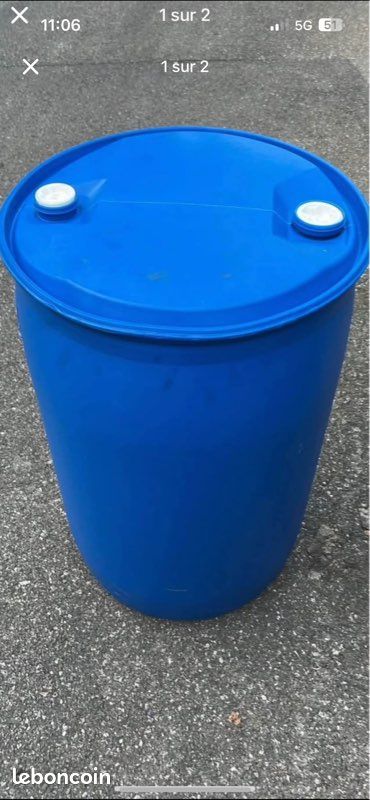 Bidon 220 litres (image 1)