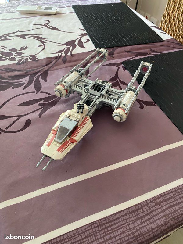 Lego star war ucs y wing (image 1)