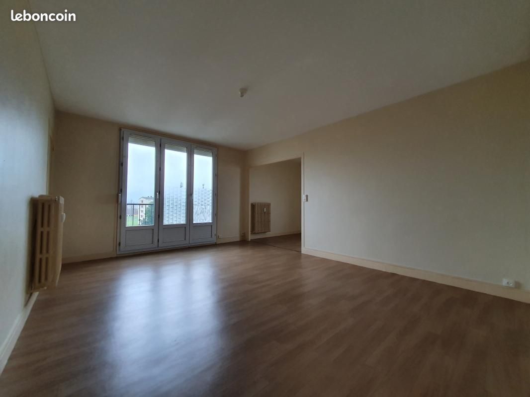 Appartement 5 pièces 93 m² · à Vouziers · 93 m² · 667 €