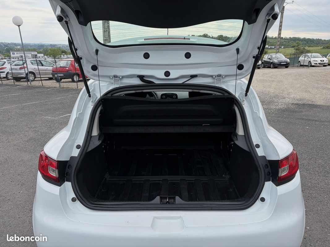 3908 HT - Renault Clio IV 1.5 dCi 75 Energy Air Société (image 5)