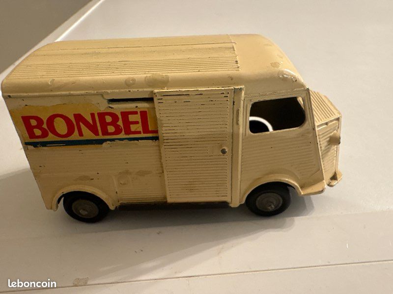 ELIGOR 101499 Masstab: 1/43 | CITROEN H-TYPE VAN - PUBLICITAIRE LA VACHE QUI RIT 1965 CREAM WHITE