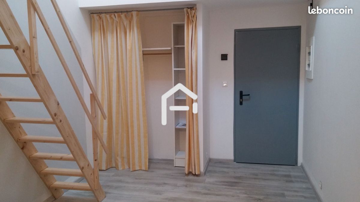 Local commercial 15 pièces 420 m² · à Toucy · 420 m² · 179 900 €