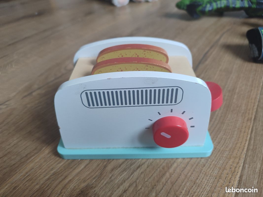 Grille pain jouet enfant bois (image 2)