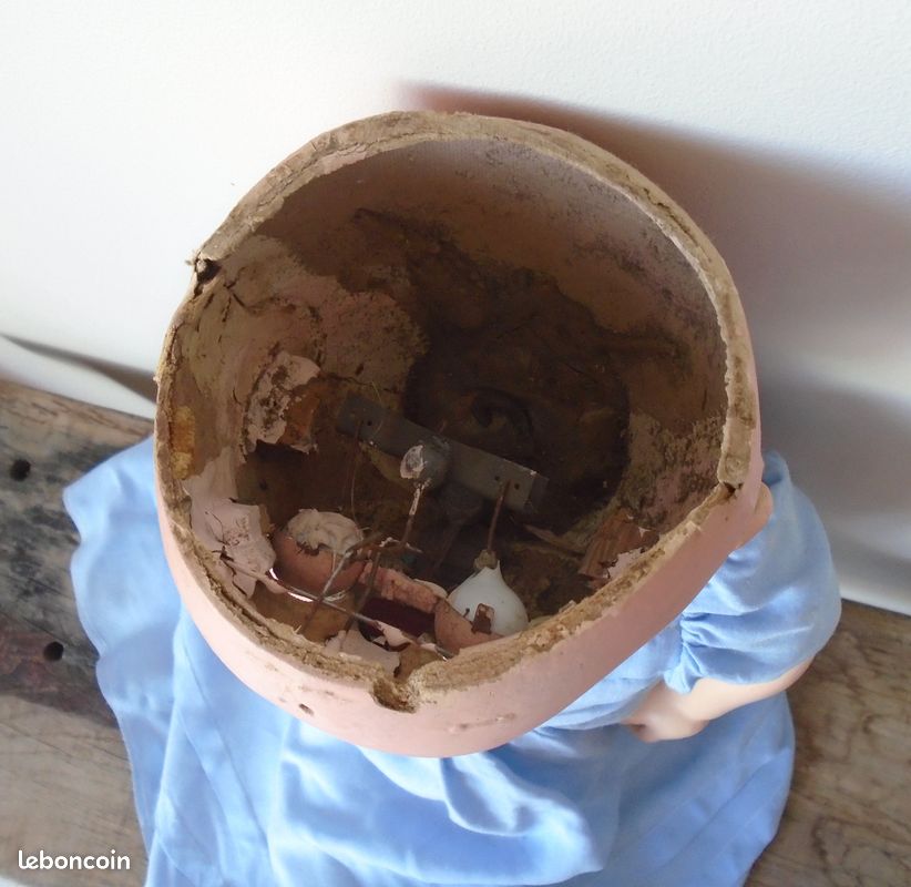 TRÈS ANCIENNE POUPÉE, c'est une UNIS FRANCE 45CM EUR 35,00 - FR