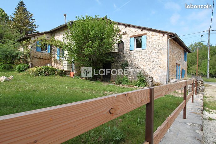 Maison 5 pièces 225 m²