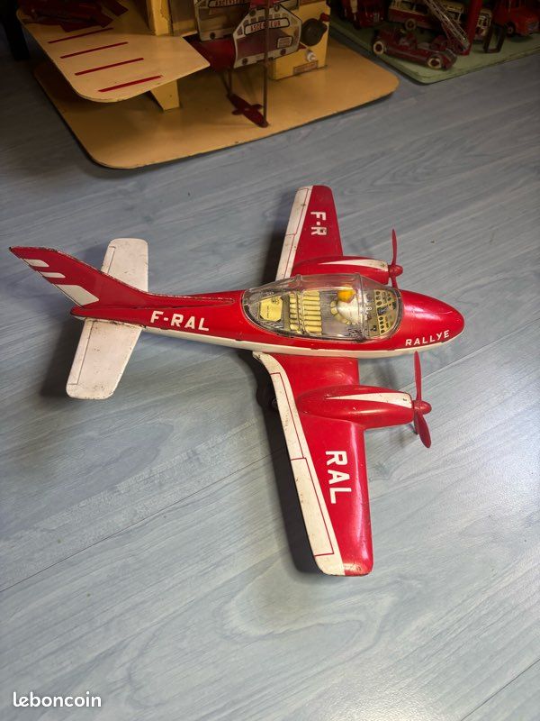 JOUSTRA Avion RALLYE - Collection