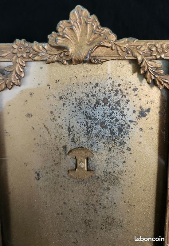 Petit Cadre Photo Ancien Style Louis XV – Métal Argenté, Rocaille, 9x6 Cm