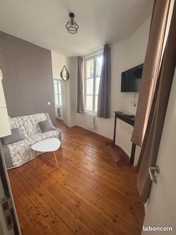 Loue Studio neuf tout équipé