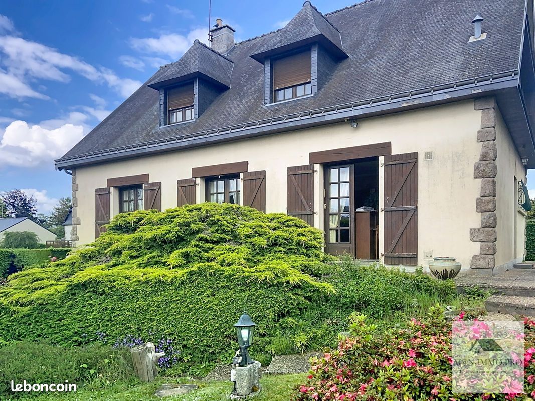 Maison 8 pièces 150 m² · à Maen Roch · 150 m² · 197 600 €