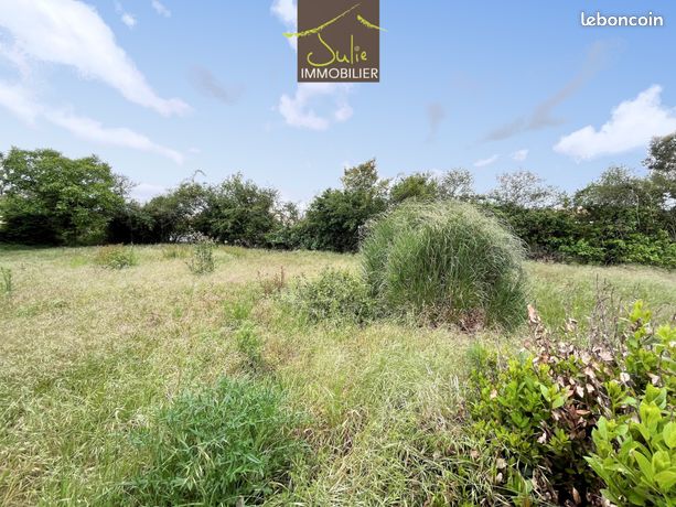 Terrain 568 m² Argentonnay