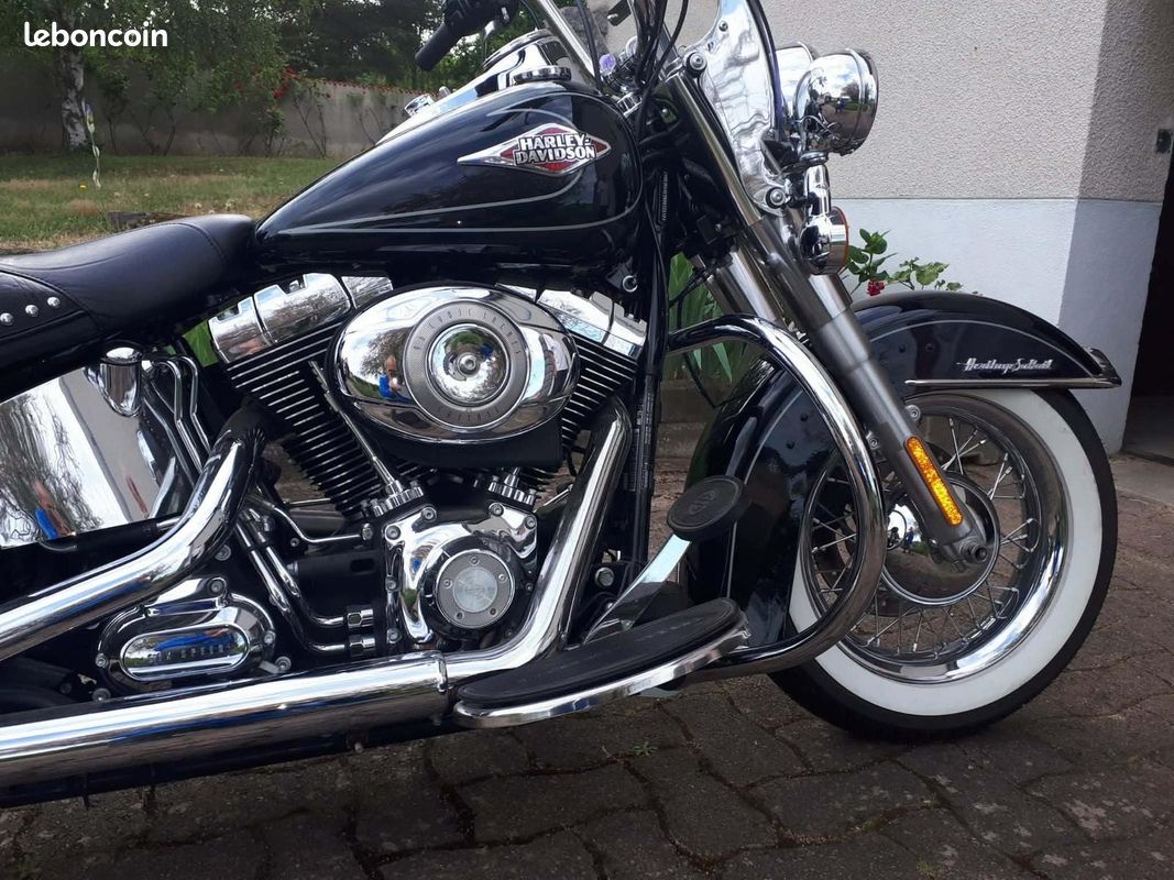 Harley-davidson heritage softail classic (image 3)