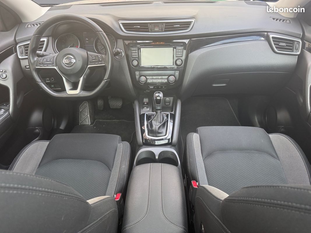 NISSAN QASHQAI 1.3 DIG-T 160 N-CONNECTA PH2 Sort de révision Toit pano Carplay Garantie 12 mois (image 2)