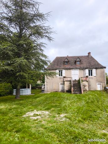 Maison en pierre individuelle