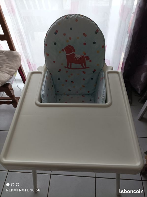 Chaise haute (image 2)