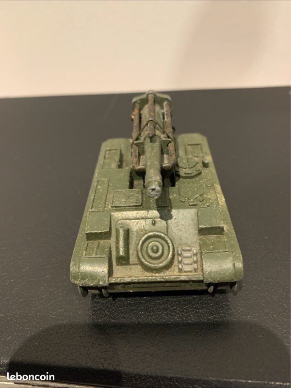 Dinky Toys - Canon Automoteur Militaire 155 Mm - Réf 813 Avec Camouflage - Métal