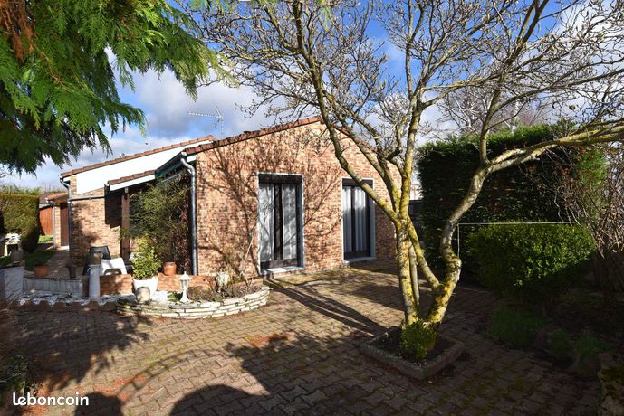 Vente | Maison de plain-pied | 4p | 3ch | 101 m² | Malintrat | Expo Sud | Terrasse · Jardin