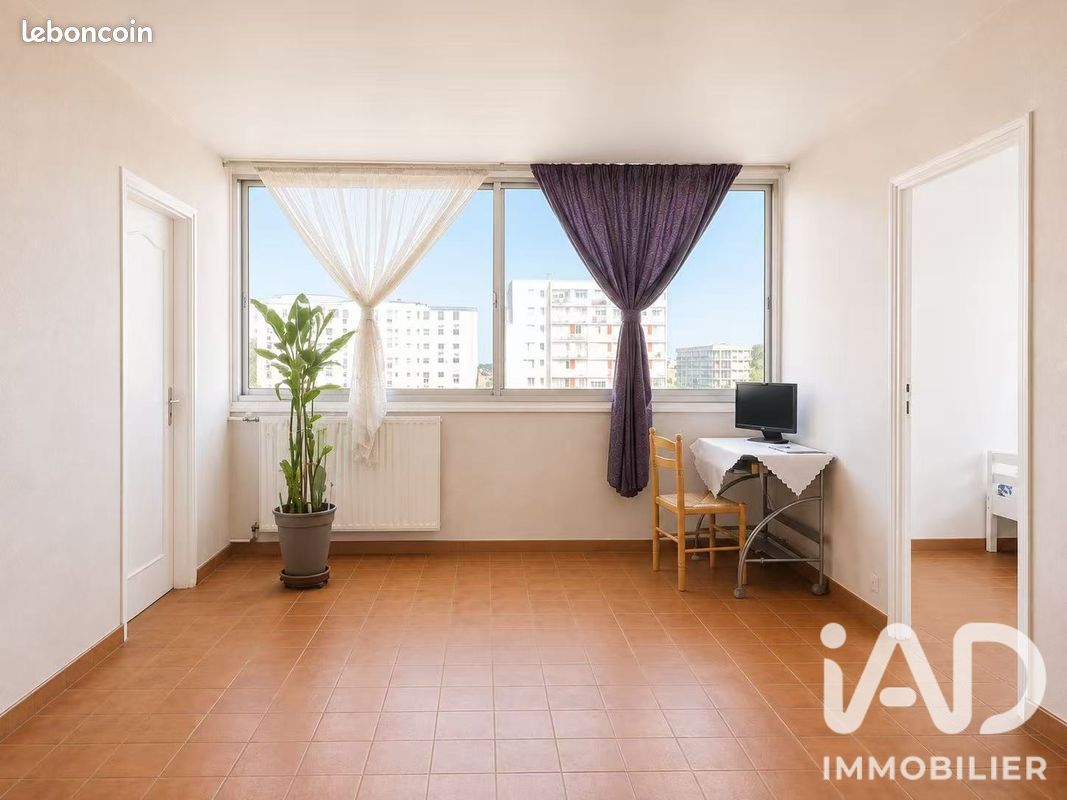 Appartement 5 pièces 88 m² · à Bobigny · 88 m² · 230 000 €