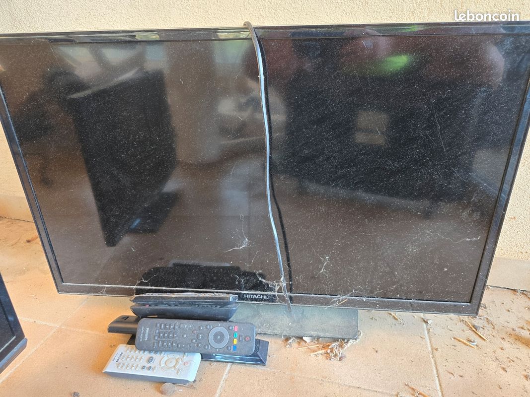 Lot de 3 téléviseurs écrans plats – Philips / Thomson (image 3)