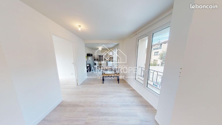 Appartement a louer champs-sur-marne - 4 pièce(s) - 11 m2 - Surfyn