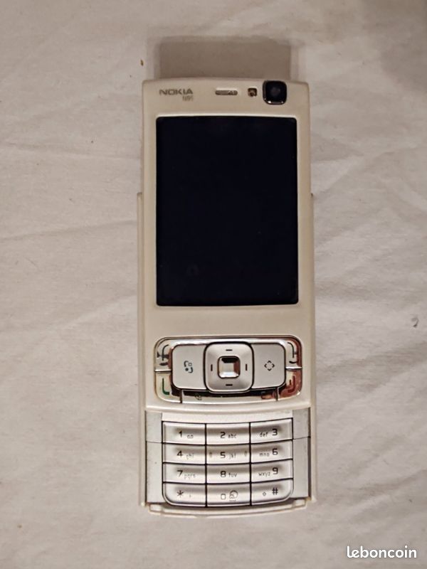 Nokia N95 8Go Blanc - Pour Pièces / Ne Fonctionne Pas