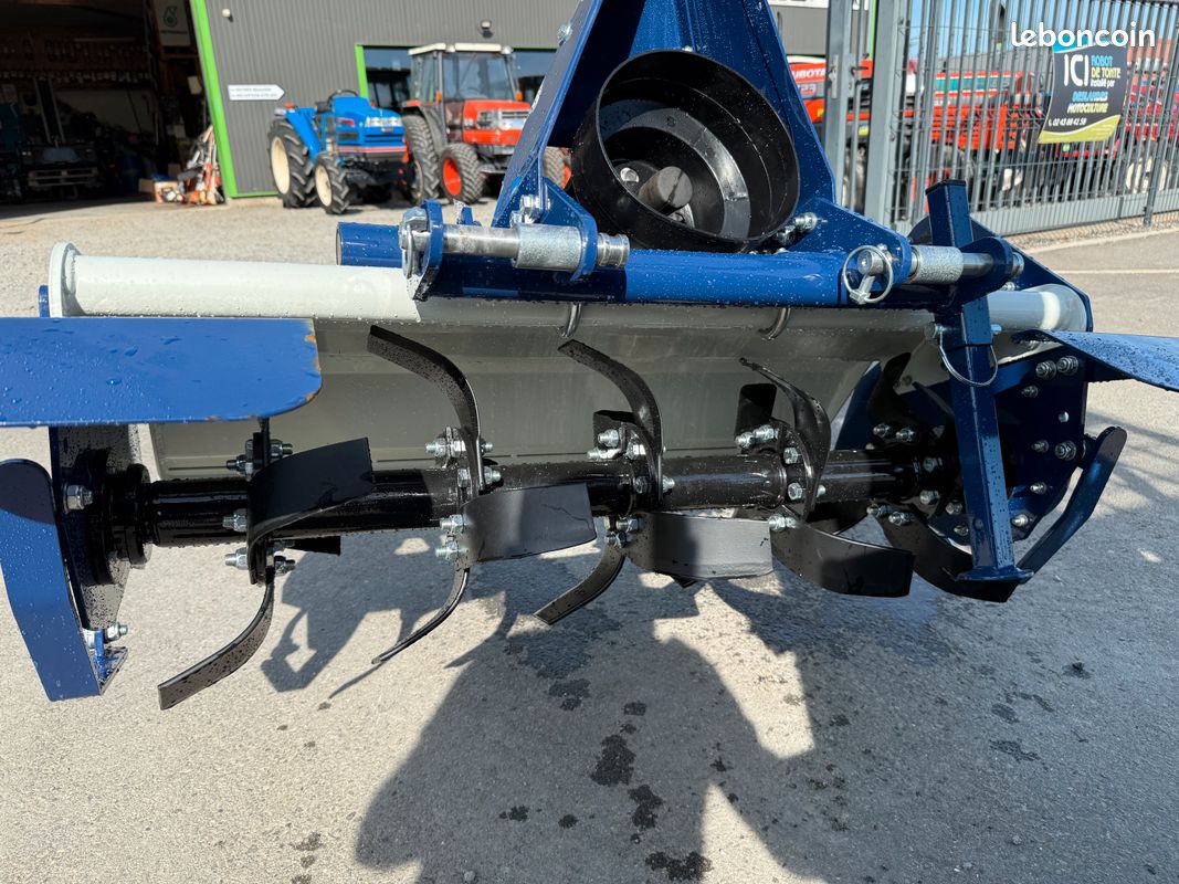 💙🤍 PROMO sur STOCK , ROTOVATOR GALAXY 105CM pour Micro tracteur 🚜 Envoi TOUTE la France Possible 💙🤍💔 (image 3)