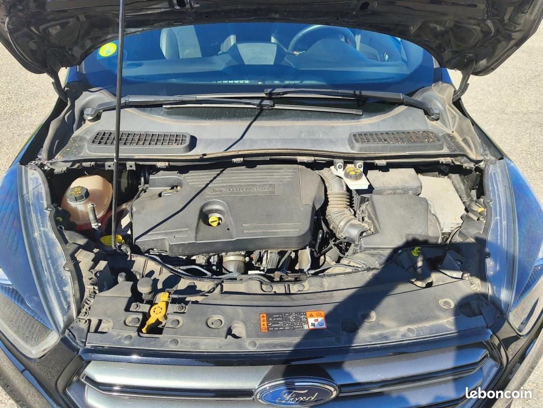 Ford Kuga 2.0 Tdci 180 ch St-line 4x4 Powershift Bva Start-stop (image 23)