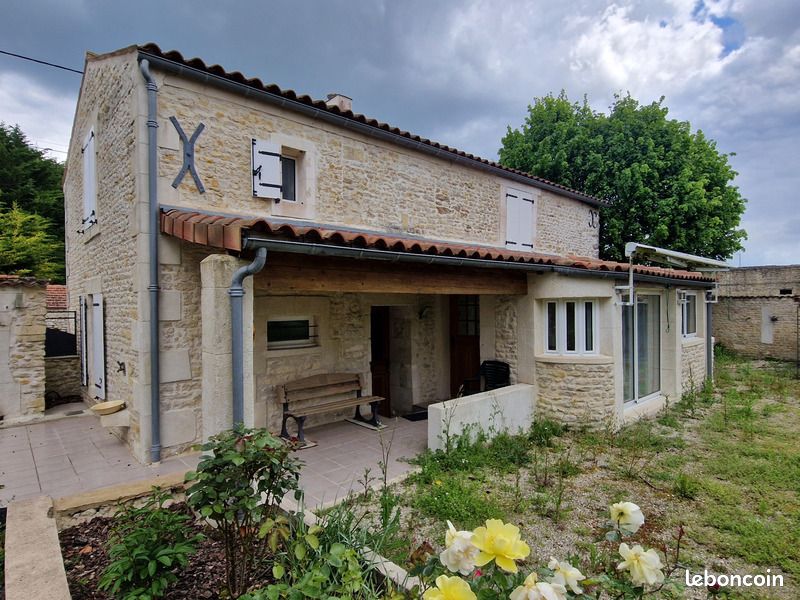 Maison 5 pièces 127 m² · à Saint-Crépin · 127 m² · 279 500 €