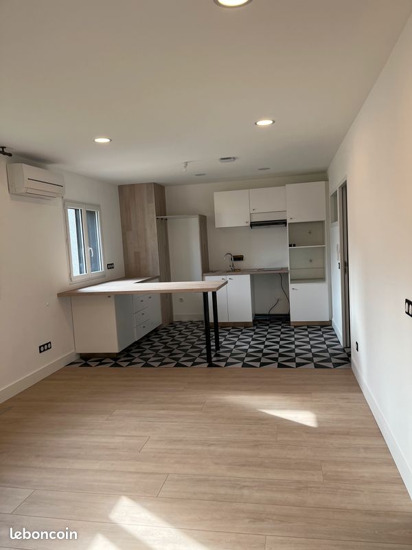 Appartement 2 pièces 48 m² · à Domène · 48 m² · 770 €
