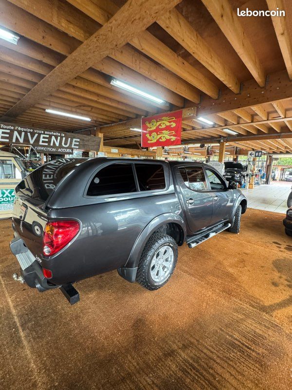 Hard top L200 état neuf (image 1)
