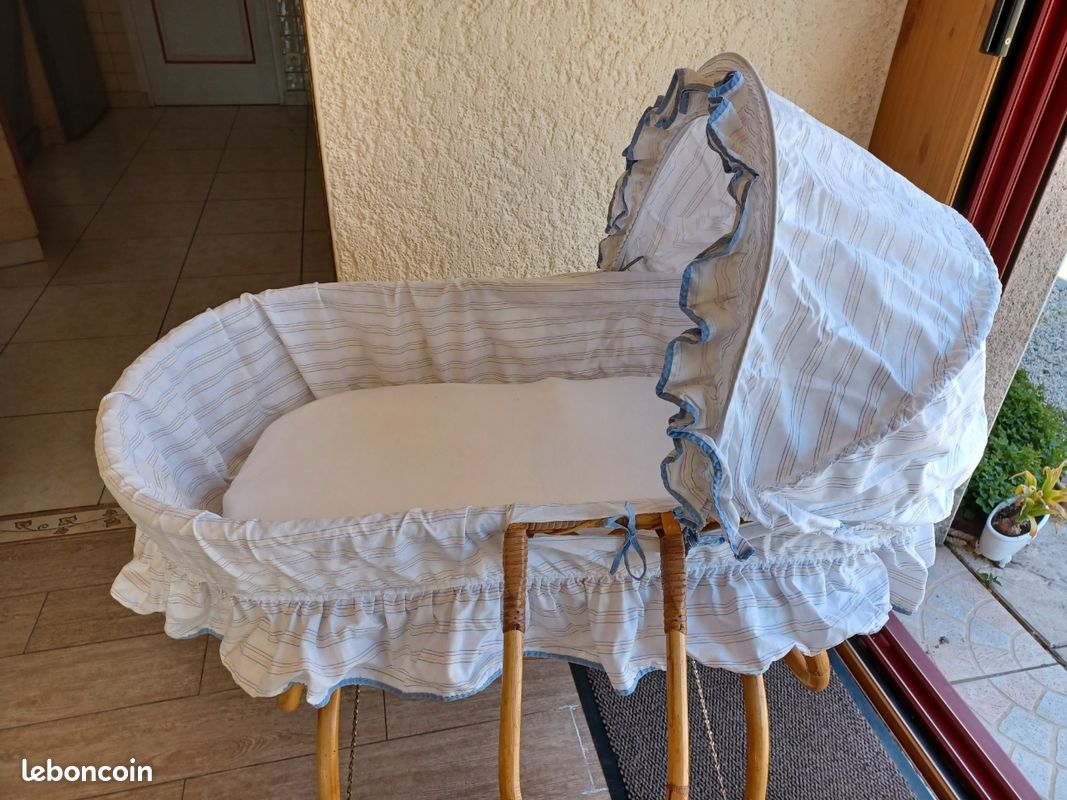 Grand Couffin vintage, rotin et osier