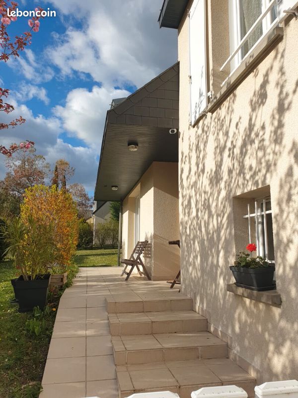 Maison 8 pièces 169 m² · à Fondettes · 169 m² · 488 800 €