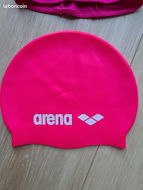 Arena bonnet de bain silicone enfants Arena bonnet de bain silicone enfants