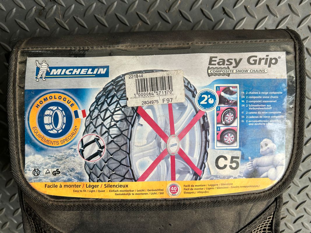 2 Chaussettes à neige Easy Grip C5 Michelin - Équipement auto