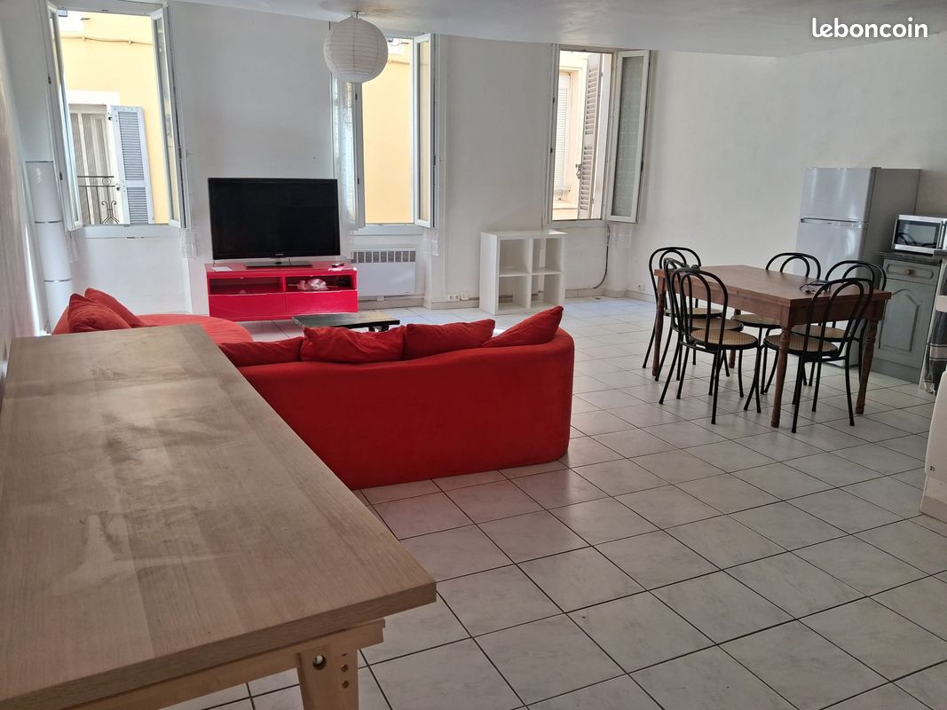 Appartement 2 pièces 60 m² · à La Ciotat · 60 m² · 730 €/mois
