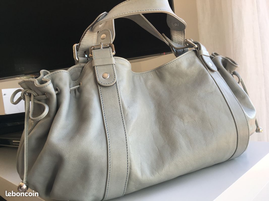 Sac Gérard Darel 24h En Cuir De Veau Bleu - Modèle Jamie, Occasion élégant, Porté Main/épaule