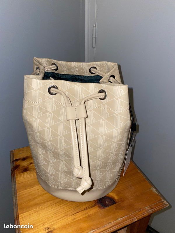 Sac Lacoste femme Accessoires Bagagerie