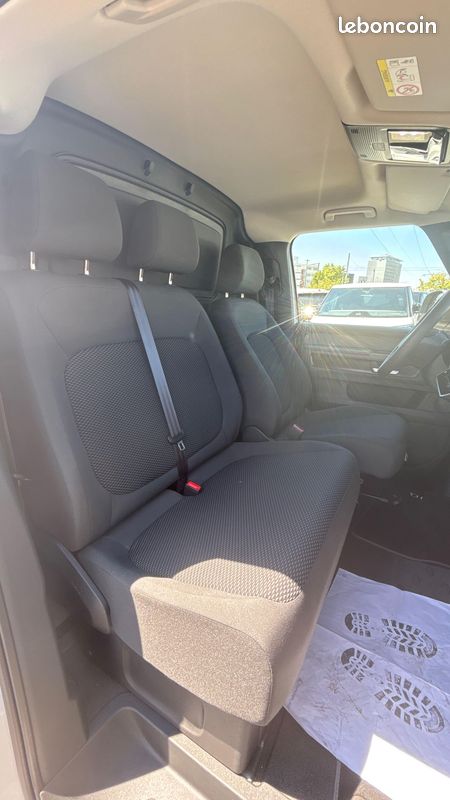 Volkswagen utilitaires id. Buzz cargo 286 ch pro (image 23)