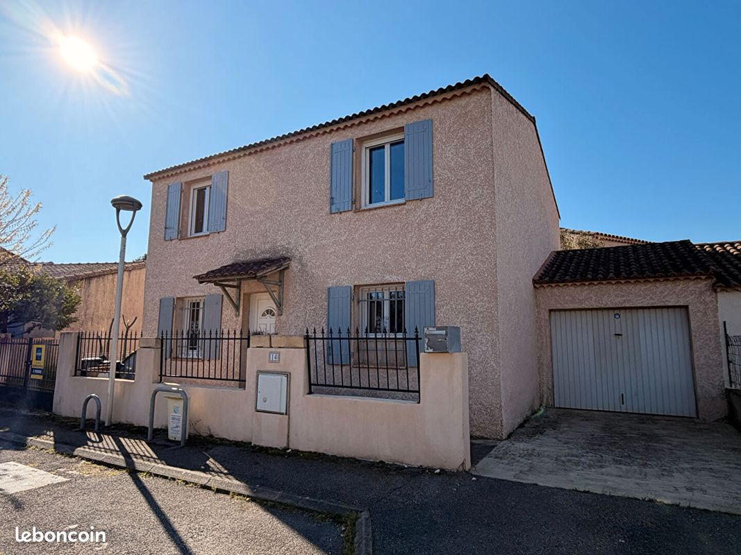 Maison 6 pièces 120 m² · à Rochefort-du-Gard · 120 m² · 1 325 €