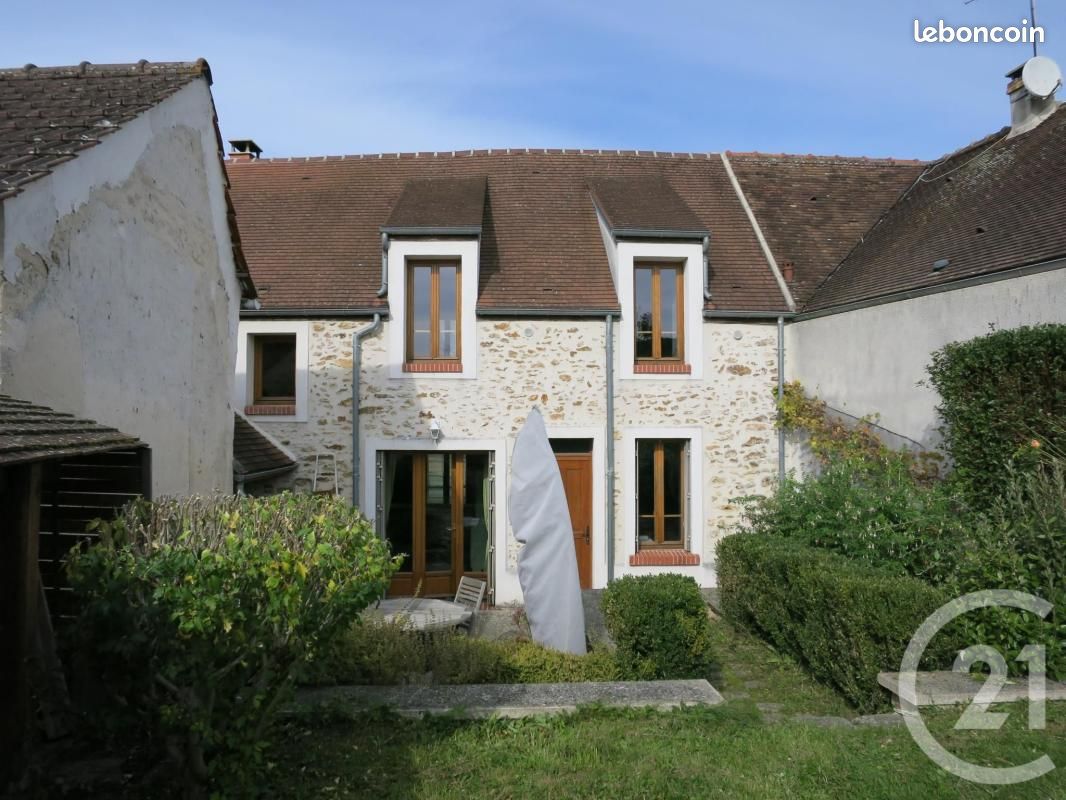 Maison 3 pièces 80 m² · à Ozouer-le-Voulgis · 80 m² · 1 350 €