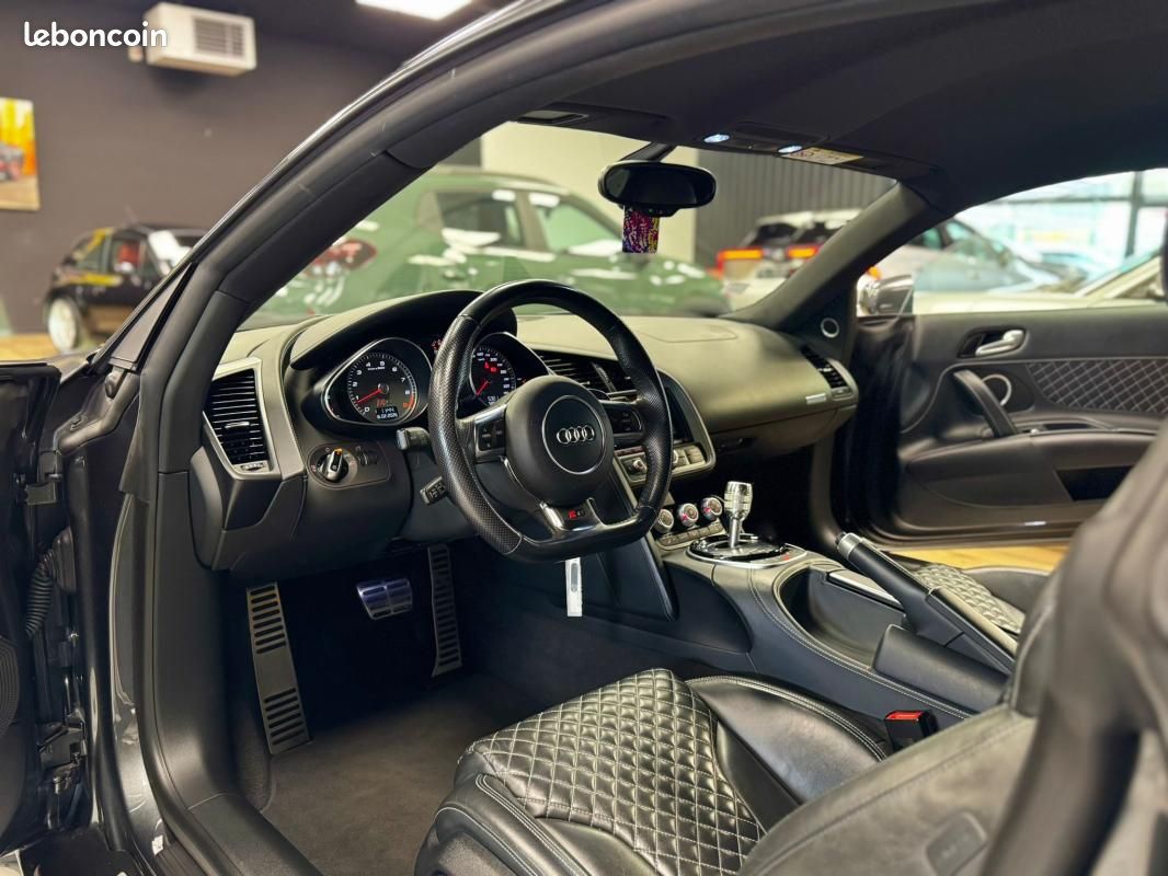 Audi R8 Coupé (2) 4.2 V8 FSI 430 S tronic 7 (image 17)