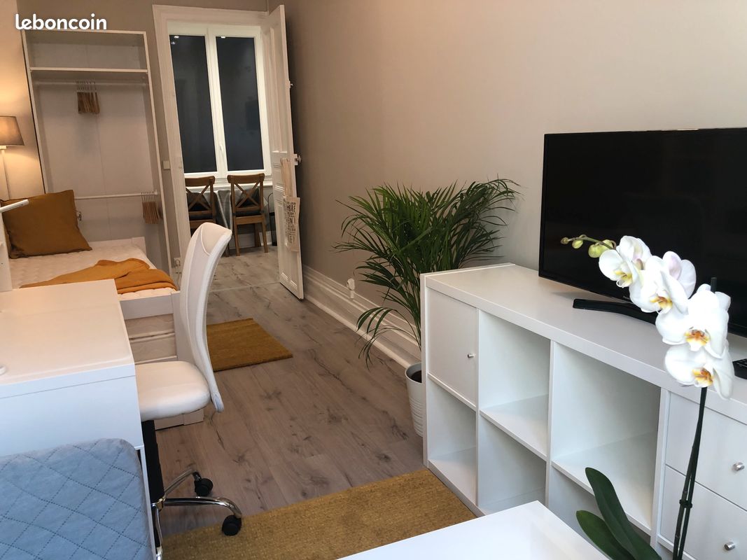 Appartement 1 pièce 22 m² · à Orléans · 22 m² · 600 €