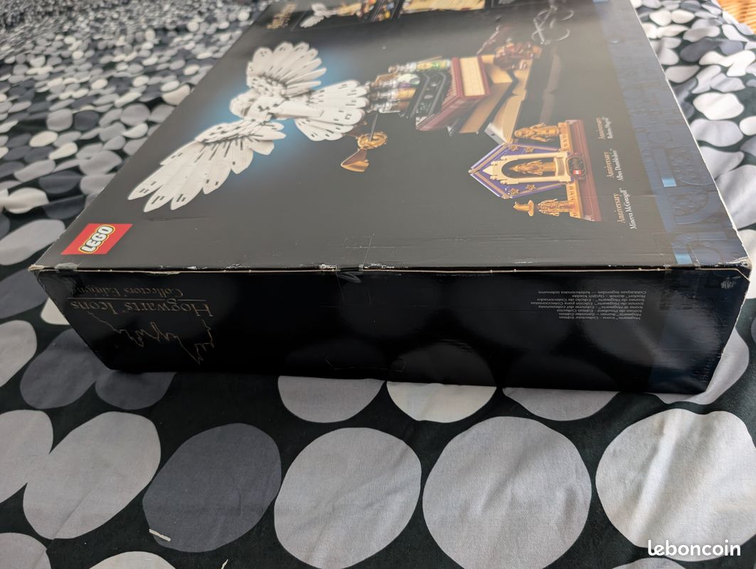 LEGO NEUF 76391 - Harry Potter - Les icônes de Poudlard : édition collector (image 4)