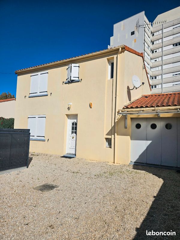 Maison 4 pièces 86 m² · à Fontenay-le-Comte · 86 m² · 800 €/mois