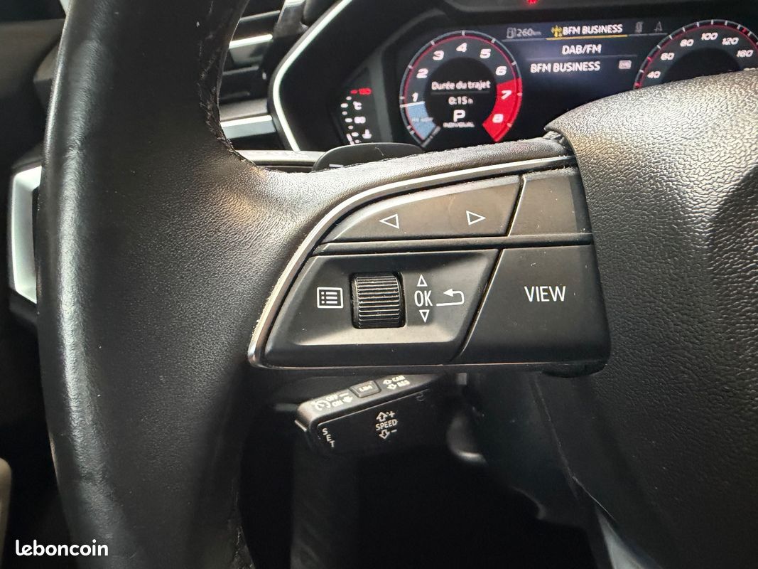 AUDI Q3 35 TFSI 150 ch S tronic 7 Business line (image 24)