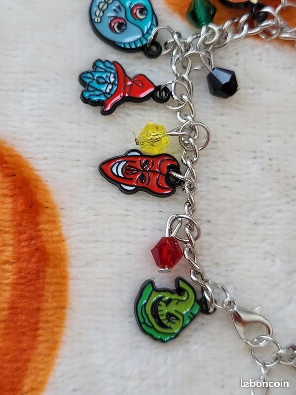 Bracelet Charms L'Étrange Noël De Mr Jack - Sally + 7 Charms + Pochette, Neuf Sans Emballage
