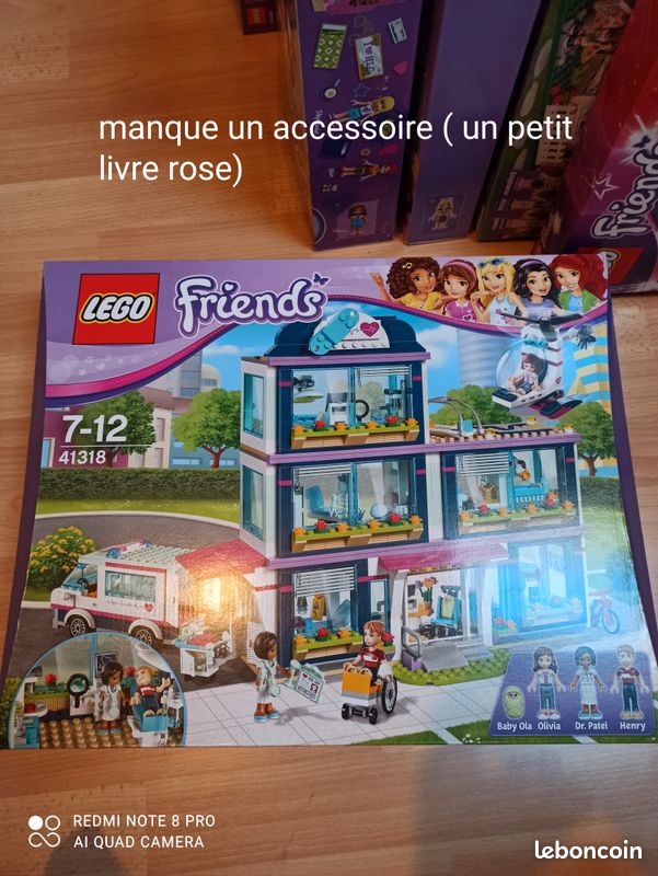 Lego 41318 - l'hopital d'heartlake (image 1)