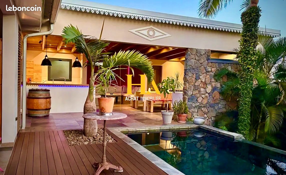Maison 7 pièces 257 m² · à Saint-Pierre · 257 m² · 780 000 €