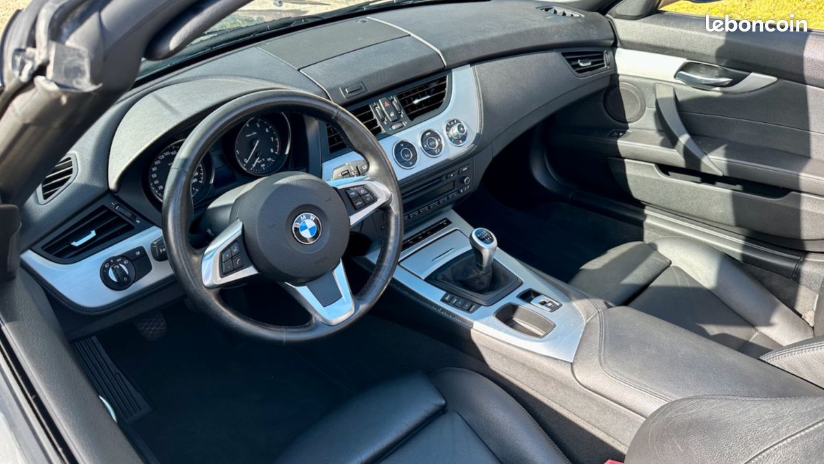 BMW Z4 23i S-Drive Comfort 2010 (image 3)