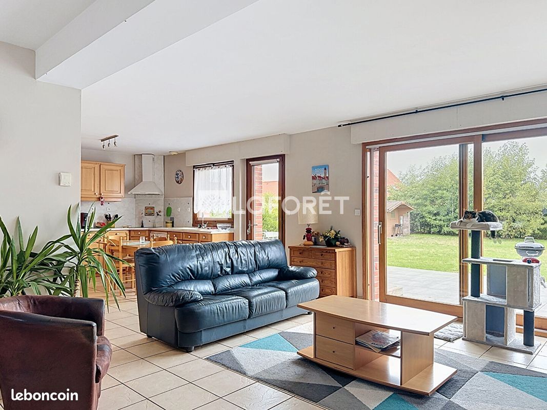 Maison 4 pièces 120 m² · à Rexpoëde · 120 m² · 276 900 €