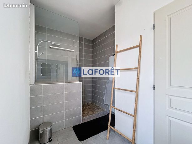 https://img.leboncoin.fr/api/v1/lbcpb1/images/50/77/43/5077432bcafec3f60aa34c71ee14c36688215ad6.jpg?rule=ad-image